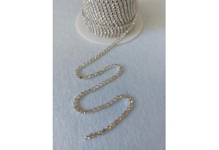 Нить стразовая стекло 2 мм SS6 серебряная, цена за 50 см